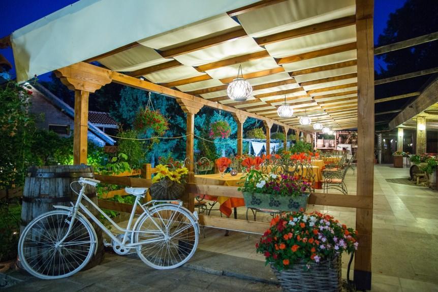 Bryasta Hotel & Restaurant Veliko Tarnovo Ngoại thất bức ảnh