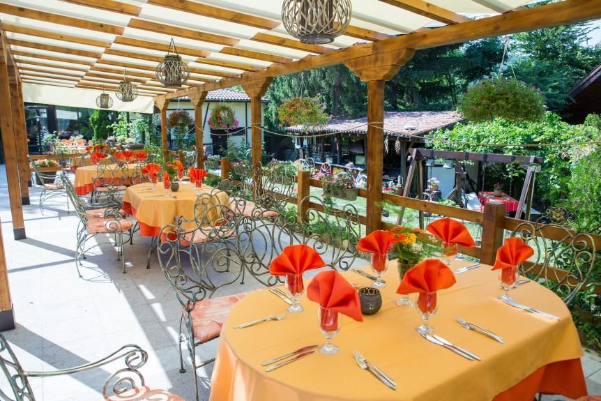 Bryasta Hotel & Restaurant Veliko Tarnovo Ngoại thất bức ảnh