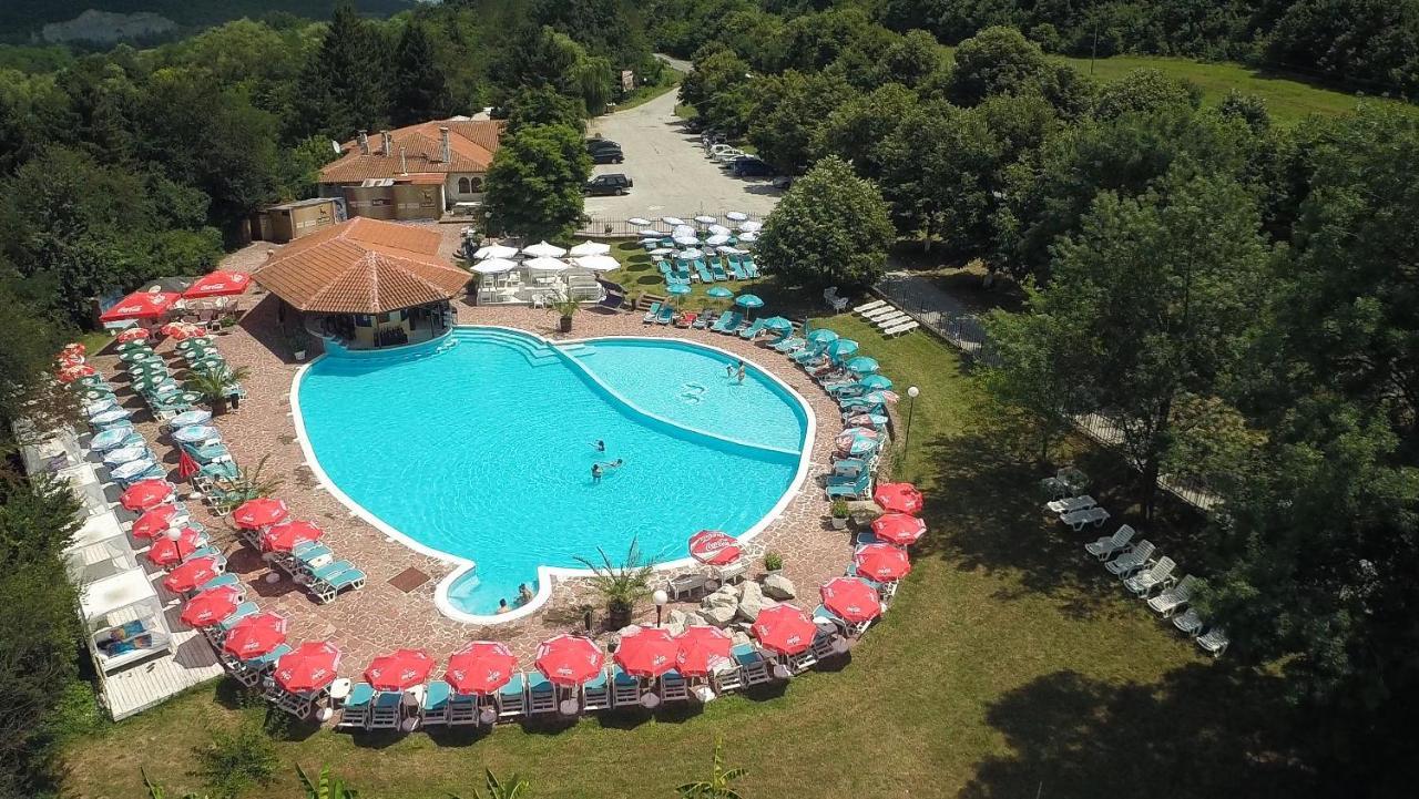 Bryasta Hotel & Restaurant Veliko Tarnovo Ngoại thất bức ảnh